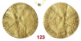LIVORNO COSIMO III DE' MEDICI (1670-1723) Ongaro "della Fama" s.d. D/ Il Duca in armatura R/ La Fama su nubi MIR 74 (R5) Au g 3,17 • Moneta estremamen...