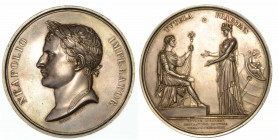 INCORONAZIONE DI NAPOLEONE A PARIGI. Medaglia in argento 1804. Busto del Bonaparte laureato a s. R/ TVTELA PRAESENS Napoleone, in abiti romani, seduto...