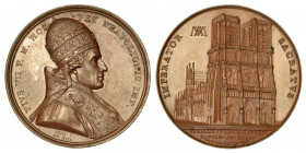 PIO VII CONSACRA NAPOLEONE IMPERATORE A PARIGI. Medaglia in bronzo anno XIII (1804). Busto del Pontefice a d. con Triregno. R/ Veduta prospettica dell...