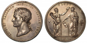 INCORONAZIONE A MILANO DI NAPOLEONE A RE D’ITALIA. Medaglia in argento 1805. Testa laureata a s. di Napoleone a capo scoperto. R/ Nel campo, l’Italia ...