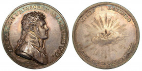 ALESSANDRO I IMPERATORE DI RUSSIA (1801-1825) VISITA BERLINO. Medaglia in argento 1805. Busto di Alessandro I a d. R/ Astro raggiante spunta da una nu...