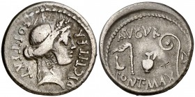 (46 a.C.). Julio César. Denario. (Spink 1403/1) (S. 4a) (Craw. 467/1a). 3,88 g. Contramarca en anverso. MBC-.