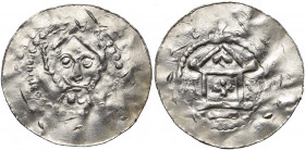 ALLEMAGNE, ERFURT, Henri III, empereur (1046-1056), AR denier. D/ T. couronnée de f. R/ Eglise entre A et , une croisette au centre. Dan. 885. 1,08g ...