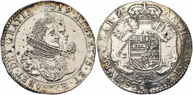 BRABANT, Duché, Albert et Isabelle (1598-1621), AR ducaton, 1619, Anvers. D/ B. accolés des archiducs à d. R/ Ecu couronné, tenu par deux lions, au-de...