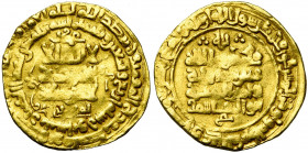 GHAZNAVID, Mahmud (AD 999-1030/AH 389-421) AV dinar, AH 394, Nishapur. With titles Yamin al-Dawla & Amin al-Milla. BMC II & IX, -; Album 1606. 4,38g....