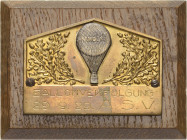 Slg. Joos - Medaillen, Plaketten, Abzeichen der Luftfahrt 1783-1945
 Vergoldete Bronzeplakette o.J. (graviert 1929). Ballonverfolgung A. S. V.. Ballo...