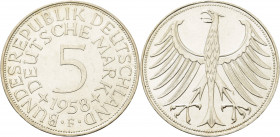 Kursmünzen
 5 DM 1958 F Jaeger 387 Kl. Kratzer, vorzüglich/vorzüglich-Stempelglanz