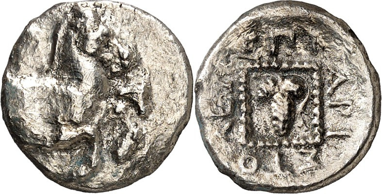 THRAKIEN. 
STÄDTE. 
MARONEIA (b. Maronia). Trite (400/350 v.Chr.) 1,90g. Pferd...