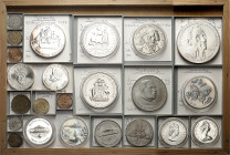 AMERIKA. 
AMERIKA. Gehaltvolle Amerika-Sammlung 20. Jahrhundert Nord u. Süd., ohne USA u. Kanada, wertmässig überwiegend Silber, geschätzt 3-4 kg. In...