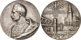 DEUTSCHE STÄDTE. 
Alphabetisch. 
DORTMUND. Medaille 1899 (v. R. Mayer, b. BHM) a. d. Einweihung des Dortmunder Hafens. Brb. v. Wilhelm II. in Galaun...