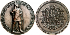 DEUTSCHE STÄDTE. 
Alphabetisch. 
DORTMUND. Spendenmedaille 1916 (v. F. Bagdons, b. Wiedmann) "Der Eiserne Reinoldus von Dortmund". Statue n.r. / 8 Z...