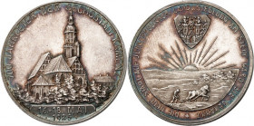 DEUTSCHE STÄDTE. 
Alphabetisch. 
KAMENZ. Medaille 1925 (b. Lauer) 700 Jahrfeier d. Stadt am 16.-18. Mai. Stadtkirche / Wappen über pflügendem Bauern...
