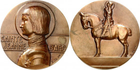 MEDAILLEURE des XIX. bis XXI. Jh.. 
FRANKREICH. 
BLIN, Édouard-Pierre *1877 Chartres +1946 Paris. Medaille o.J. (1936) SAINTE JEANNE D'ARC. Nimb. ge...