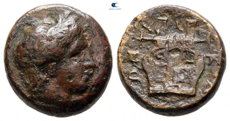 Macedon. Chalkidian League. Olynthos circa 432-348 BC. 
Bronze Æ

15 mm, 4,07...