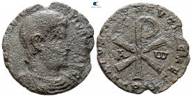 Magnentius AD 350-353. Treveri. Centenionalis Æ