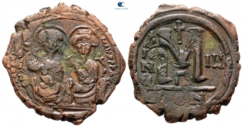 Justin II and Sophia AD 565-578. Constantinople
Follis or 40 Nummi Æ

31 mm, ...