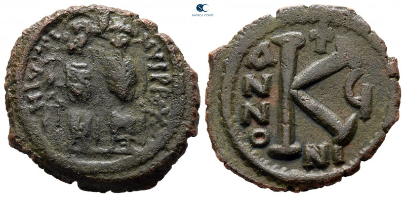 Justin II and Sophia AD 565-578. Nikomedia
Half Follis or 20 Nummi Æ

23 mm, ...