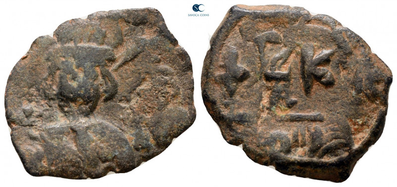 Constantine IV Pogonatus AD 668-685. Constantinople
Half Follis or 20 Nummi Æ
...