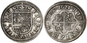 1621. Felipe III. Segovia. . 2 reales. (Cal. 369). 6,67 g. Bella. Muy rara y más así. EBC+.