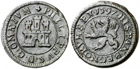 1597. Felipe II. Segovia. 2 maravedís. (Cal. 867) (J.S. B-14). 3,42 g. Sin indicación de ceca ni valor. Castillo con cuatro ventanas alineadas y tres ...