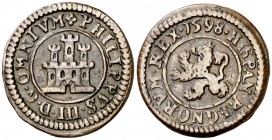 1598. Felipe III. Segovia. 1 maravedí. (Cal. 832, como 2 maravedís) (J.S. C-41). 1,86 g. Sin indicación de ceca ni valor. Muy rara. MBC.