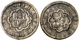 1601. Felipe III. Segovia. C. 4 maravedís. (Cal. 749, como 8 maravedís) (J.S. C-26). 5,68 g. Sin indicación de ceca ni valor. Punto en el centro de la...