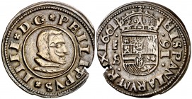 1661. Felipe IV. Segovia. . 16 maravedís. (Cal. 1507) (J.S. M-513). 4,55 g. Defecto en borde. MBC.