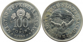 Europäische Münzen und Medaillen, Ungarn / Hungary. 50 Jahre Räterepublik. 100 Forint 1969. 22,0 g. 0.640 Silber. 0.45 OZ. KM 590. Stempelglanz