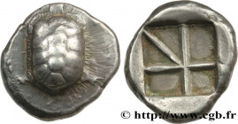AEGINA - AEGINA ISLAND - AEGINA
Type : Statère 
Date : c. 457-456 AC. 
Mint name / Town : Égine 
Metal : silver 
Diameter : 21,5  mm
Orientation dies ...