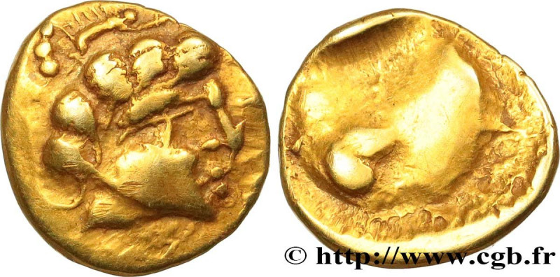 VENETI (Area of Vannes)
Type : Quart de statère d’or au sanglier en cimier 
Date...
