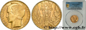 III REPUBLIC
Type : 100 francs or, Bazor 
Date : 1935 
Mint name / Town : Paris 
Quantity minted : 6.102.100 
Metal : gold 
Millesimal fineness : 900 ...