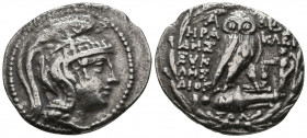 Attica, Athens. AR tetradrachm. New style coinage. Struck 117/6 B.C.

Weight: 15.9 gr
Diameter: 33 mm