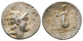 Kings of Cappadocia. Ariarathes VIII AR Drachm.

Weight: 3.9 gr
Diameter: 18 mm