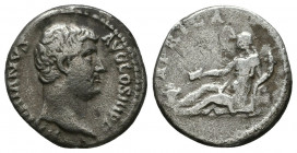Hadrianus (117-138 AD). AR Denarius, Roma (Rome), 119-122 AD.

Weight: 3.3 gr
Diameter: 17 mm