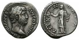 Hadrianus (117-138 AD). AR Denarius, Roma (Rome), 119-122 AD.

Weight: 3.2 gr
Diameter: 17 mm