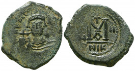 Tiberius II (578-582). Æ. Nicomedia.

Weight: 14.3 gr
Diameter: 31 mm