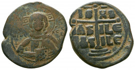 Constantine X - Class E Anonymous Follis. 1059-1067 AD. Constantinople mint.

Weight: 10.4 gr
Diameter: 30 mm