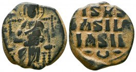 Anonymous Folles. Time of Constantine IX, circa 1042-1055. Æ Follis. Constantinople mint.

Weight: 8.3 gr
Diameter: 25 mm
