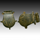 Ancient Roman Bronze Decorated Box, 1st-3rd century AD 

Weight: 113.6 gr
Diameter: 69 mm