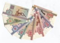 Belarus Lot of 8 Notes 1992
50 Kopeks & 1 - 3 - 5 - 10 - 25 - 50 - 100 Roubles; P# 1 - 8; UNC