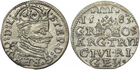 Stephen Bathory, 3 Groschen Riga 1583 Dobrze wybita moneta z obustronnym blaskiem. Rzadsza odmiana z koroną z liliami, na awersie kółka i dwukółka w i...