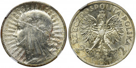 Głowa Kobiety, 2 złote 1934 - NGC MS62 Menniczy egzemplarz z ładnym, zegarowym połyskiem.&nbsp;
Reference: Parchimowicz 110c
Grade: NGC MS62 

The...