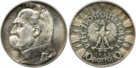 Pilsudski, 10 zloty 1936 Atrakcyjny egzemplarz.&nbsp; Moneta wybita świeżą odbitką stempla z pięknym, głębokim zegarowym połyskiem.&nbsp; Delikatna, n...