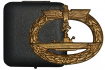Germany, III Reich, Kriegsmarine, U-boot badge - GWL signed with box Award given for service on two U-boot patrols (one such patrol could have taken m...