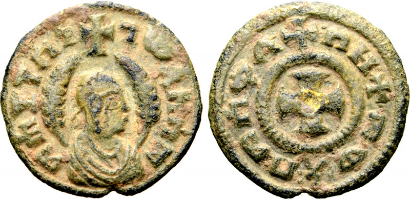 Kingdom of Axum, Mhdys Gilt Æ Unit. Circa AD 450-460. Draped bust to right, wear...