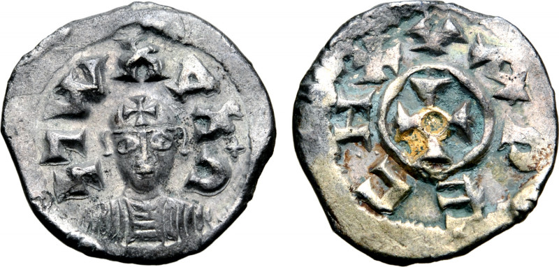Kingdom of Axum, Joel Gilt AR Unit. Circa AD 590-610. Crowned and draped bust fa...