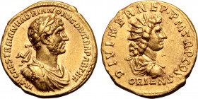 Hadrian AV Aureus.