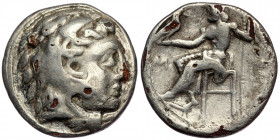 Drachm AR
Macedon, Alexander III (336-323 BC), Head of Herakles right, wearing lion skin / Zeus seated left on throne, holding scepter and eagle
19 ...
