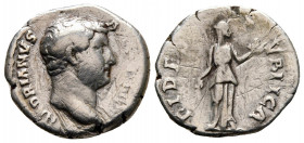 Denarius AR
Hadrian (117-138 AD), Rome
18 mm, 3,06 g