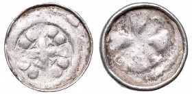 Denier AR
Poland, 11th century, „denar krzyzowy“, type IV
13 mm, 0,75 g